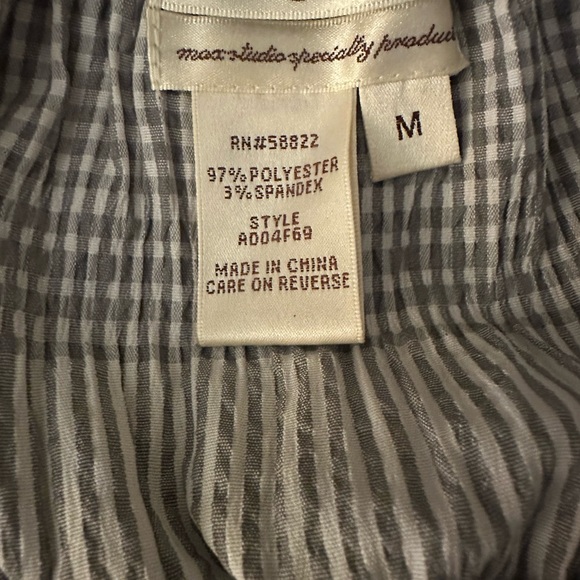 Max Studio Specialty Size M - Picture 3 of 5